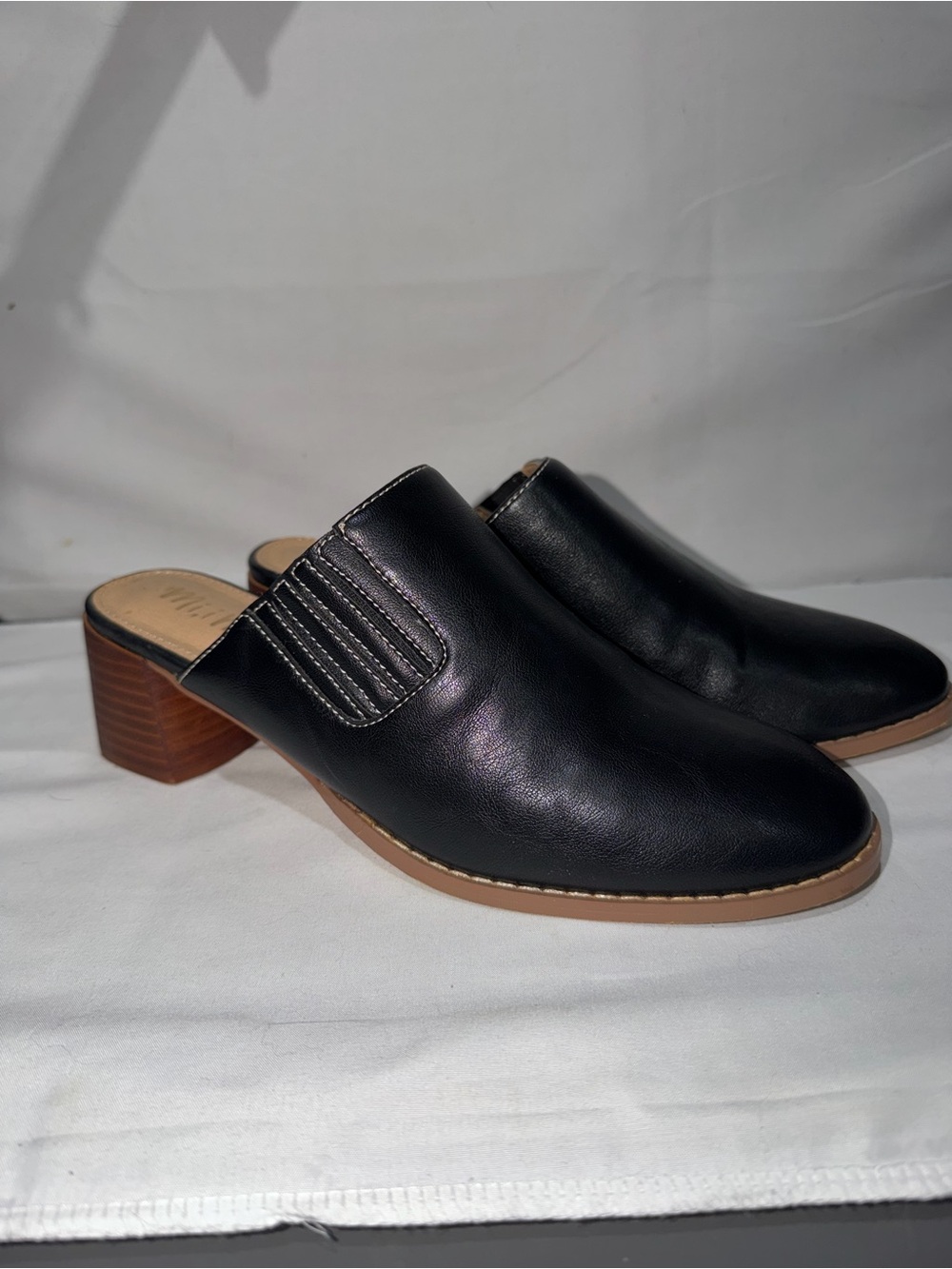 Mi.iM Shoes Black Leather Slip On Mules Brown Stacked Heel 8
